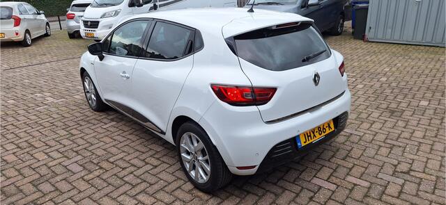 Renault CLIO 0.9 TCE LIMITED / NAVIGATIE / Airco / BLEUTOOTH
