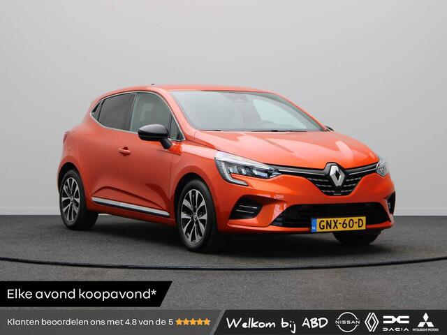 Renault CLIO 1.0 TCe 90 Techno | Stoel- stuurverwarming | Achteruitrijcamera | Parkeersensoren achter | Apple Carplay / Android Auto |