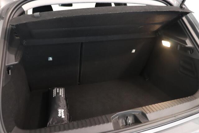 Renault CLIO 1.6 E-Tech Full Hybrid 145 evolution | Airco | Parkeersensor | Navigatie | Cruise control | AppleCarplay AndroidAuto | LED Koplampen |