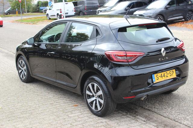 Renault CLIO 1.0 TCe 90 Equilibre, Apple Carplay!