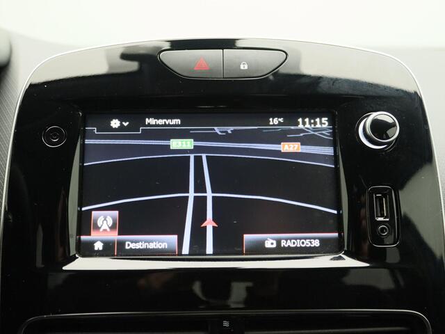 Renault CLIO TCe 90 Intens | Medianav multimedia met Apple CarPlay & Android Auto | Elektronisch geregelde airconditioning | Lichtmetalen wielen | Parkeersensoren | Metaalkleur |