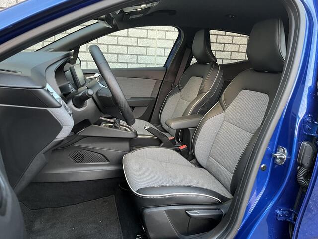 Renault CLIO 1.0 TCe 90 Techno | Apple CarPlay / Android Auto navigatie | Achteruitrijcamera | Stoelverwarming |