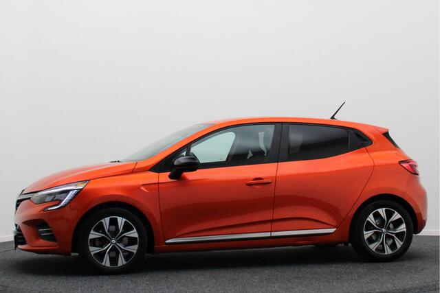 Renault CLIO 1.6 E-Tech Hybrid 145 Evolution