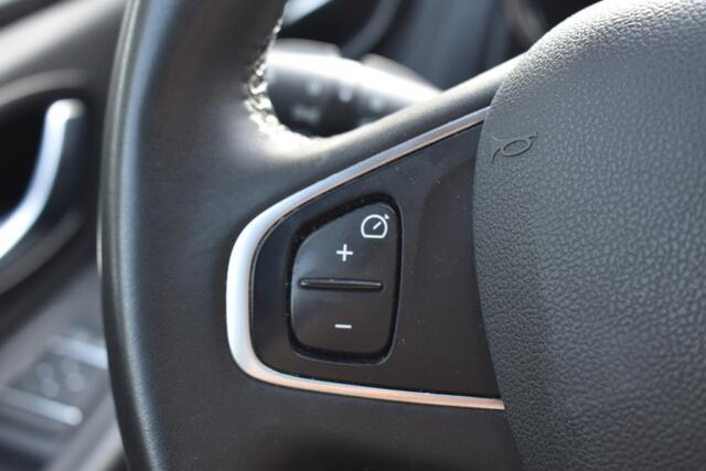 Renault CLIO Estate 0.9 TCe Limited | Dealer onderhouden | Navigatie | Carplay | Keyless | 12 mnd BOVAG garantie | Whatsapp 06-53188999