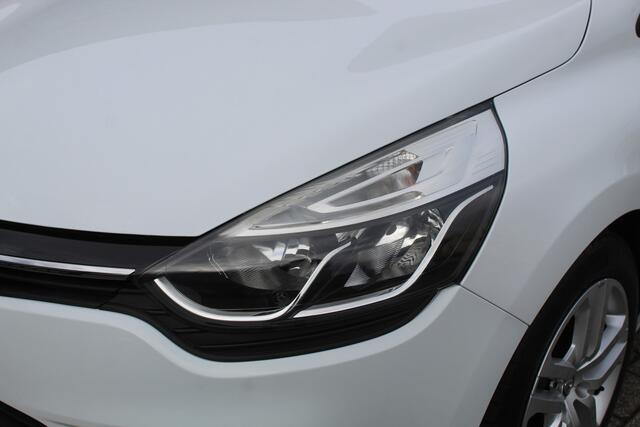 Renault CLIO Estate 0.9 TCe Zen Cruise control/Airco/Navigatie/Privacy glass/Parkeersensoren