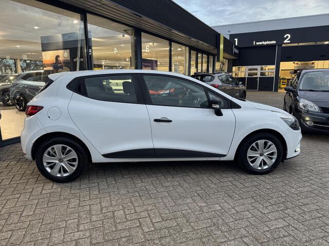 Renault CLIO 0.9 TCe Life / AIRCO / CRUISE CONTROL / LAGE KMSTAND / NETTE AUTO /