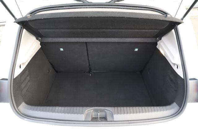 Renault CLIO 1.5 dCi Zen Trekhaak Navigatie Carplay Android Airco Cruise Control Rijstrooksensor Parkeersensor