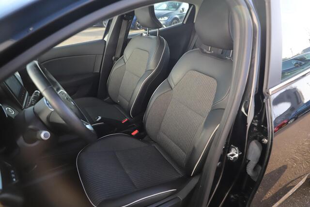 Renault CLIO 1.0 TCe Intens Half Leder Sfeerverlichting 16 inch LMV Navigatie Carplay Android Airco Cruise Control Rijstrooksensor Parkeersensor