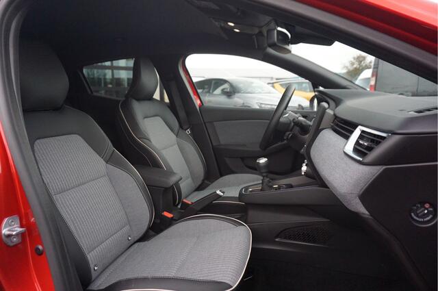 Renault CLIO 1.0 TCe 90 Techno