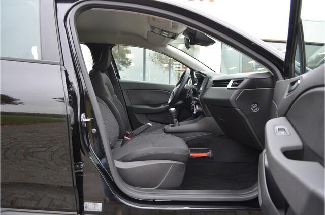 Renault CLIO 1.0 TCe 90 Equilibre Carplay Rijstrooksensor Navi DAB Cruise Control!
