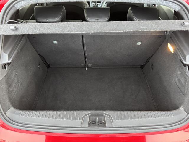 Renault CLIO 1.0 TCe 90 GPF techno | Groot Navigatie |