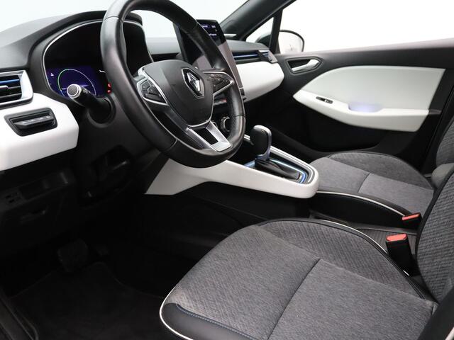 Renault CLIO 140pk E-Tech Hybrid Initiale Paris Automaat BOSE | 360° Camera | Cruise | Parkeersens. v+a | Stoel-/stuurverw.