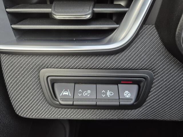 Renault CLIO E-TECH Full Hybrid Esprit Alpine 145 / Automaat / Fabrieksgarantie tot 05-2026 / Dealer onderhouden / Pack Full screen / Stuur-, en Stoel verwarming / Rondomzicht camera / Adaptief CC / Bose Audio Systeem / Keyless Entry/Start /