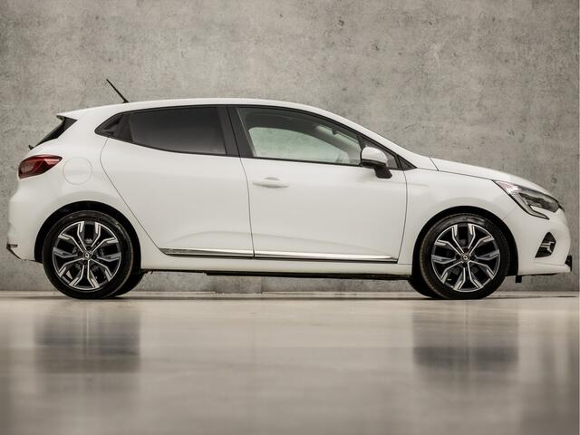 Renault CLIO 1.0 TCe Intens Sport (APPLE CARPLAY, GROOT NAVI, CLIMATE, CAMERA, STOELVERWARMING, KEYLESS, LM VELGEN, SPORTSTOELEN, GETINT GLAS, PARKEERSENSOREN, CRUISE, LED KOPLAMPEN, NIEUWSTAAT)