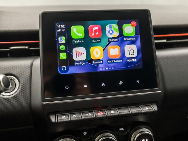 Renault CLIO 1.0 TCe Intens Sport (APPLE CARPLAY, GROOT NAVI, CLIMATE, CAMERA, STOELVERWARMING, KEYLESS, LM VELGEN, SPORTSTOELEN, GETINT GLAS, PARKEERSENSOREN, CRUISE, LED KOPLAMPEN, NIEUWSTAAT)