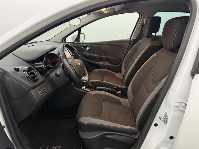 Renault CLIO 1.2 TCe Intens Camera, Navi, Keyless start, Airco, Cruise control, A start stop, Lichtmetalen velgen