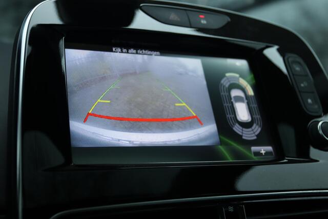 Renault CLIO 1.2 TCE AUT. INITIALE PARIS | PANO | LED | NAVI | CAMERA | BOSE | LMV | PRIVACY | CRUISE | CLIMATE