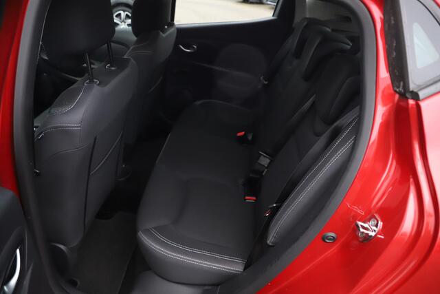 Renault CLIO 0.9 TCe Zen Navigatie Bluetooth Airco Cruise Control LED