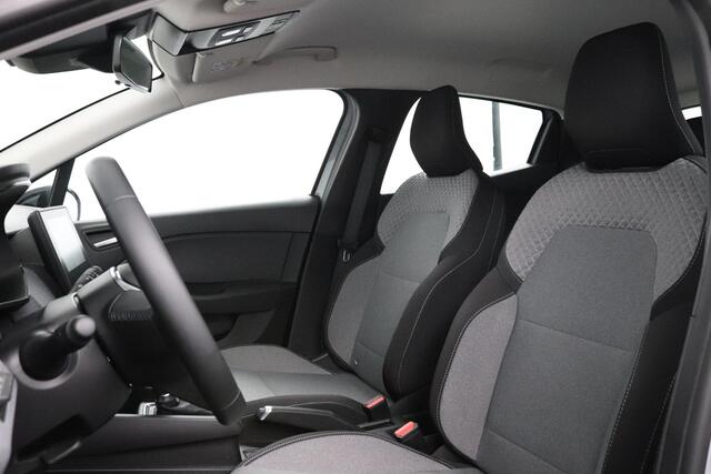 Renault CLIO 1.6 E-Tech Full Hybrid 145 evolution | Pack Navigation | Camera | Carplay/Android auto |