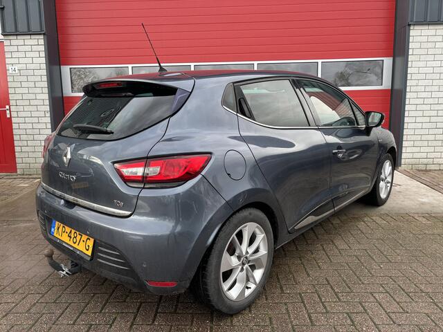 Renault CLIO 0.9 TCe Limited TREKHAAK / NAVI / AIRCO / PDC / BLUETOOTH / CRUISE / NL-AUTO