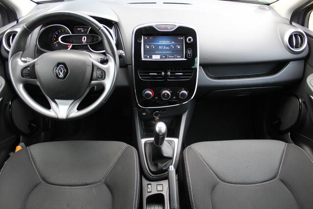 Renault CLIO 0.9 TCe ECO Night&Day | 5 Deurs | Parkeersensoren Achter | Cruise controle | Navigatie | Airco | 16 Inch LMV | Bluetooth | Getinte ramen | Centrale deurvergrendeling met zender | Origineel NL Auto | NAP |