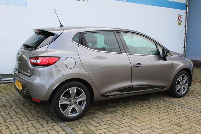 Renault CLIO 0.9 TCe ECO Night&Day | 5 Deurs | Parkeersensoren Achter | Cruise controle | Navigatie | Airco | 16 Inch LMV | Bluetooth | Getinte ramen | Centrale deurvergrendeling met zender | Origineel NL Auto | NAP |