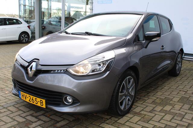Renault CLIO 0.9 TCe ECO Night&Day | 5 Deurs | Parkeersensoren Achter | Cruise controle | Navigatie | Airco | 16 Inch LMV | Bluetooth | Getinte ramen | Centrale deurvergrendeling met zender | Origineel NL Auto | NAP |