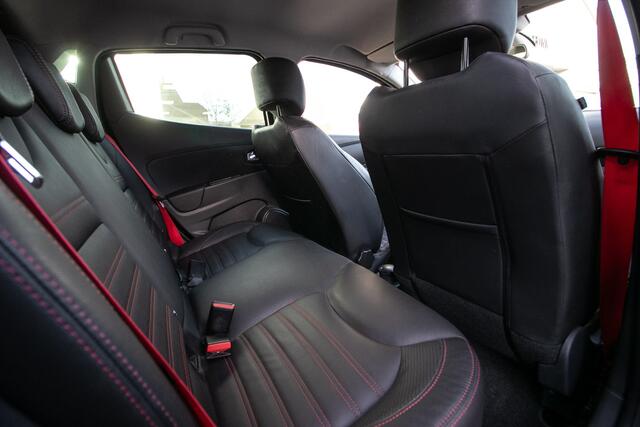 Renault CLIO 1.6 Turbo R.S. Trophy Clima | Akrapovic | Cam | PDC V+A | BOSE | Cruise