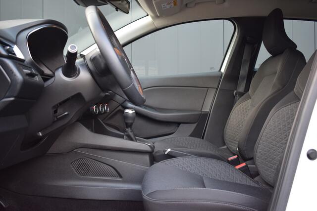 Renault CLIO 1.0 TCE 101pk RS-Line Carplay | LED | Sportstoelen | Airco | 16 Inch LMV | Cruise Control