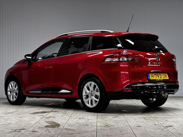 Renault CLIO Estate 0.9 TCe Limited/ 16'' LMV/ Apple + Android/ Trekhaak/ DAB+/ Keyless/ Navi/ Airco/ Cruise/ Elek. pakket/ Isofix/ Bluetooth/ Armsteun/ Multi. LEDER. Stuur/ Mistl./ PDC/ Chroom/ Extra getint glas.