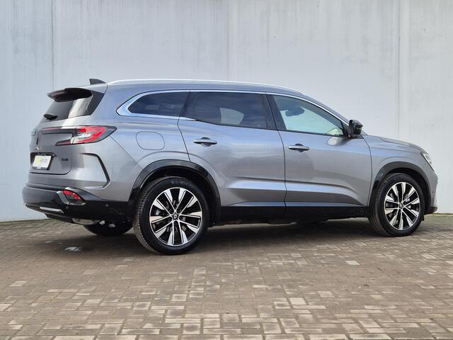 Renault ESPACE E-Tech Full Hybrid 200 techno 7p. / 7 persoons / Elektrische achterklep / Rondomzicht camera / Navigatie / Apple Carplay Android Auto / Lichtmetalen wielen 19" / Adaptief cruise control /