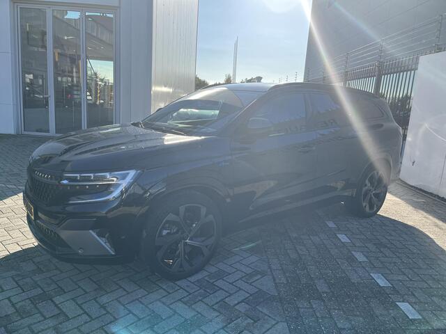 Renault ESPACE E-Tech full hybrid 200 esprit Alpine 7p. / Pack harman kardon / Pack Solid / Pack advanced driving / Pack around view / Panoramisch vast glazen dak / Head-up display / Matrix LED / Trekhaak inklapbaar