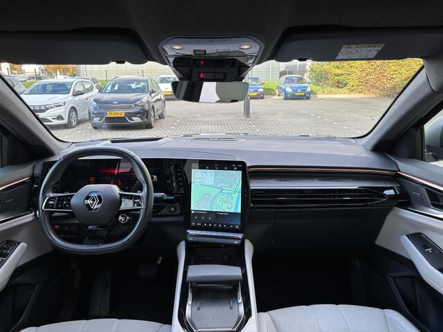 Renault ESPACE E-Tech full hybrid 200 iconic 7p. / 4 Control / Panoramadak /