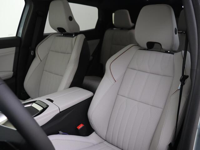 Renault ESPACE E-Tech full hybrid iconic 5p. 200PK | Head-Up Display | Solarbay Panoramadak | Harman Kardon Audio | Volleder Interieur | 360 Camera | 20'' Inch Velgen | Stoelmassage | Apple CarPlay & Android Auto