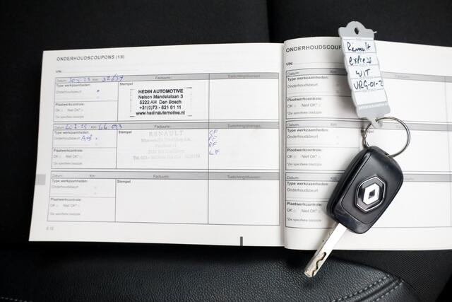 Renault EXPRESS 1.5 dCi 75pk Comfort Airco/CarPlay/Schuifdeur 06-2022