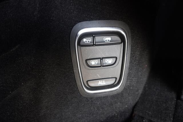 Renault GRAND SCENIC 1.3 TCe Intens 7p. CLIMA CRUISE NAVI