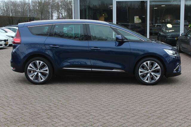 Renault GRAND SCENIC 1.2 TCe Intens / Trekhaak / Camera / Navigatie / 20'' / Half leder / Keyless / Dodehoek / Cruise Control