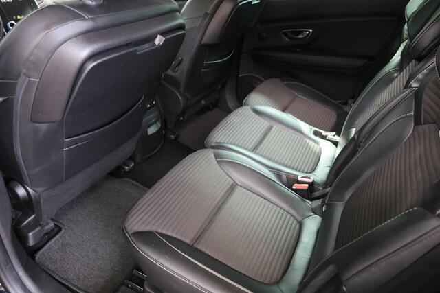 Renault GRAND SCENIC 1.2 TCe Bose 7p. TREKHAAK CARPLAY PANO HALF-LEER NAVI CRUISE CLIMA DAB 2XPDC 20''LMV