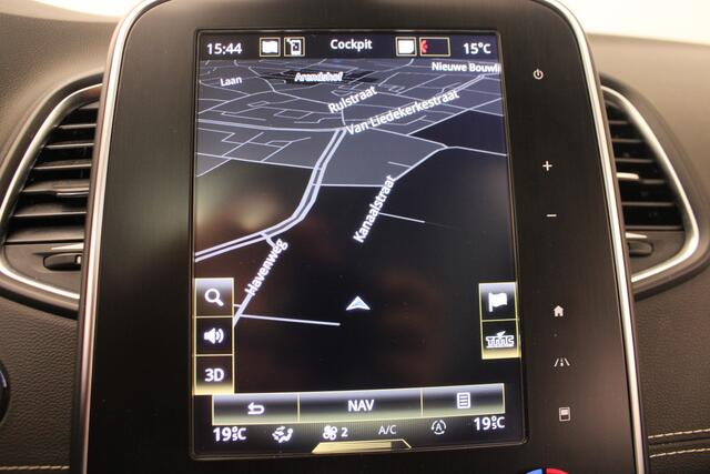 Renault GRAND SCENIC 1.3 TCe Bose 7p. |Pano|Navi|