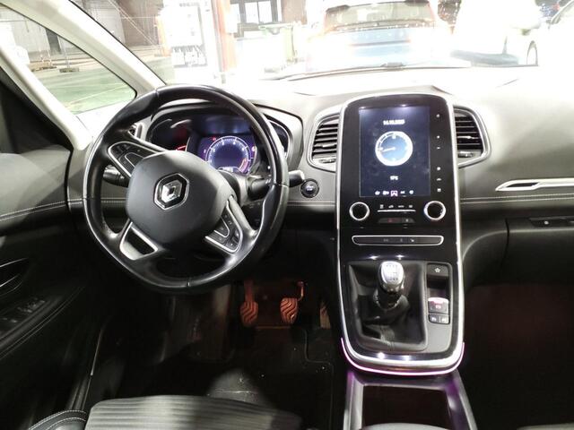 Renault GRAND SCENIC 1.3 TCe Bose, 7-Persoons, Trekhaak, Navigatie,