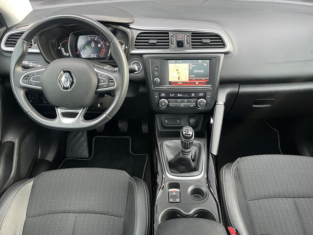 Renault KADJAR 1.2 TCe Intens / Navigatie / Panorama dak / Apple carplay & Android auto / Stoelverw. / Voorruitverw. / Climate / Cruise /