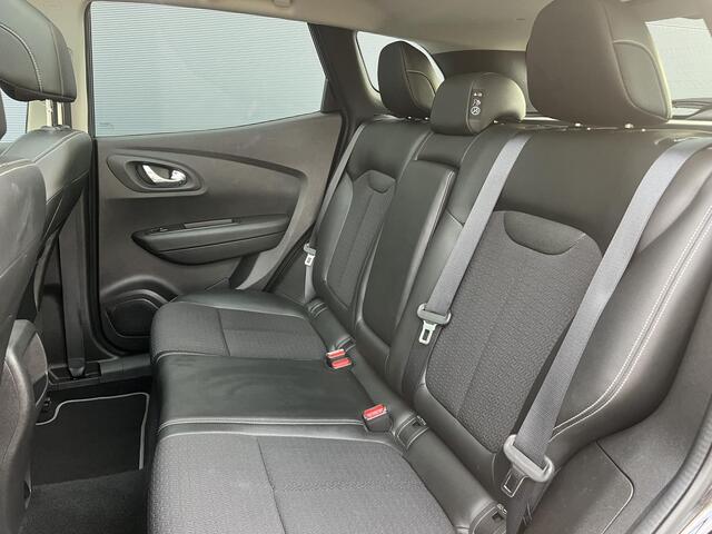 Renault KADJAR 1.2 TCe Intens / Navigatie / Panorama dak / Apple carplay & Android auto / Stoelverw. / Voorruitverw. / Climate / Cruise /