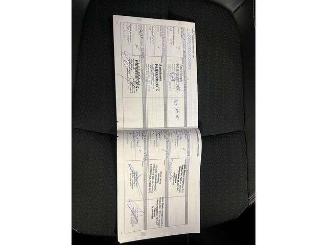 Renault KADJAR 1.2 TCe Intens / Navigatie / Panorama dak / Apple carplay & Android auto / Stoelverw. / Voorruitverw. / Climate / Cruise /