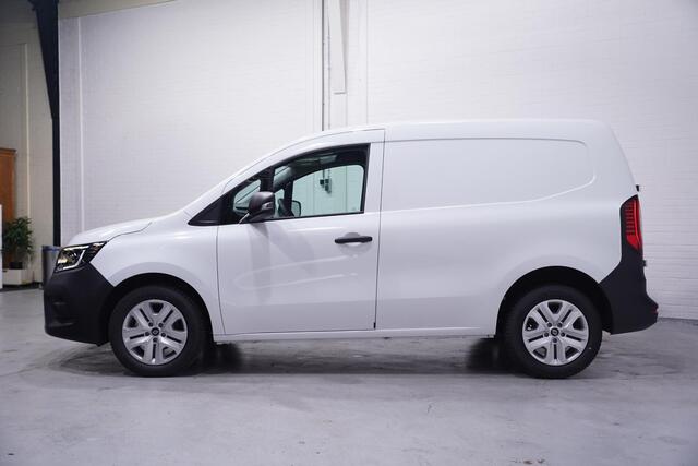Renault KANGOO 1.5 Blue dCi 95 pk L1 Apple Carplay, BPM Vrij, Camera, Deuren met Ramen, Parkeerhulp V+A, Nieuw, 2-Zits