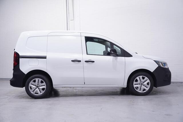Renault KANGOO 1.5 Blue dCi 95 pk L1 Apple Carplay, BPM Vrij, Camera, Deuren met Ramen, Parkeerhulp V+A, Nieuw, 2-Zits