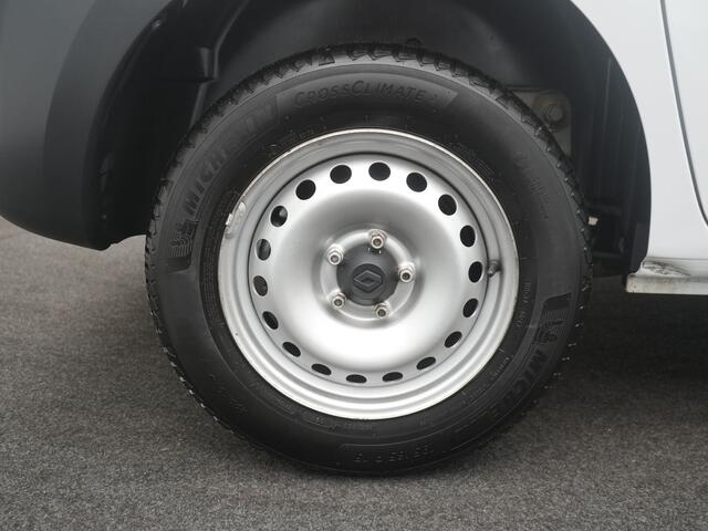 Renault KANGOO 1.5 Blue dCi 80 Comfort - All Seasonbanden - Airco - Bluetooth - Cruise Control - Navigatiesysteem - Achteruitrijcamera