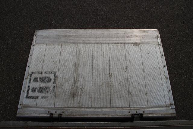 Renault MASTER 2.3 DCi 130 pk Bakwagen met Laadklep Dubbel Lucht Airco, Cruise control, Dakspoiler LxBxH 425x207x230 cm, 20m3