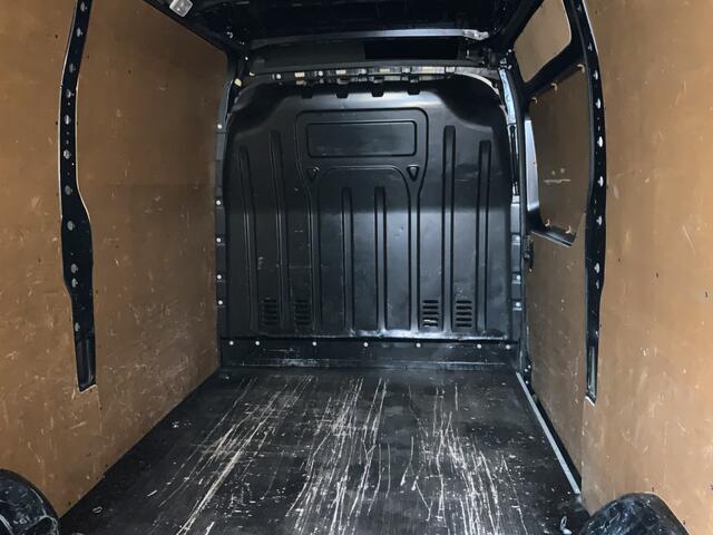 Renault MASTER T35 2.3 dCi 150 L2H2 Airco Cruise Camera 3 Zits Navi Trekhaak 2500 kg Euro 6