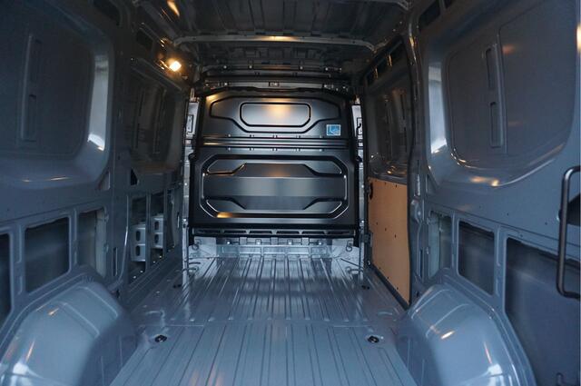 Renault MASTER T35 2.0 170PK L2H2 10" R-Link Navi, Camera, LED 2x Schuifdeur!! NR. 576