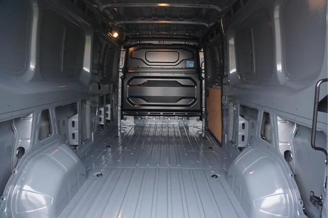 Renault MASTER T35 2.0 170PK L3H2 10" R-Link Navi, Camera, LED 270Gr Deur!! NR. 611